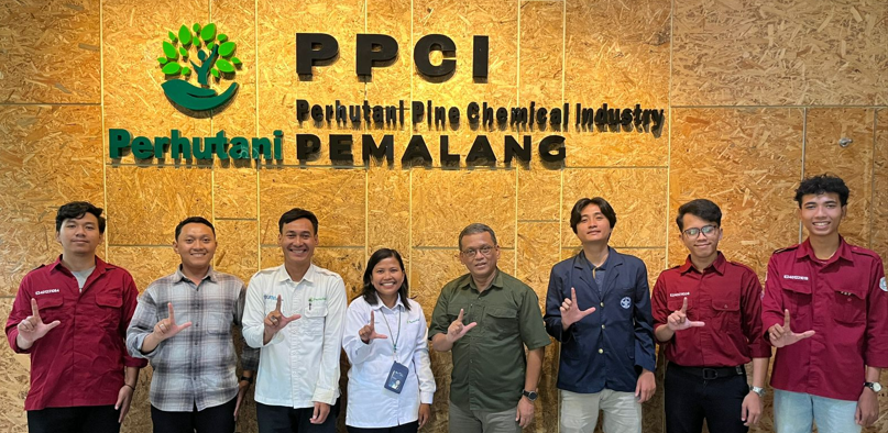 DHH Menyerahan Mahasiswa PKL TA 2024 (Angkatan 59) di Jawa Barat, Jawa Tengah dan Jawa TImur)