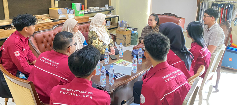 DHH Menyerahan Mahasiswa PKL TA 20242025 (Angkatan 59) di Jawa Barat, Jawa Tengah dan Jawa TImur)