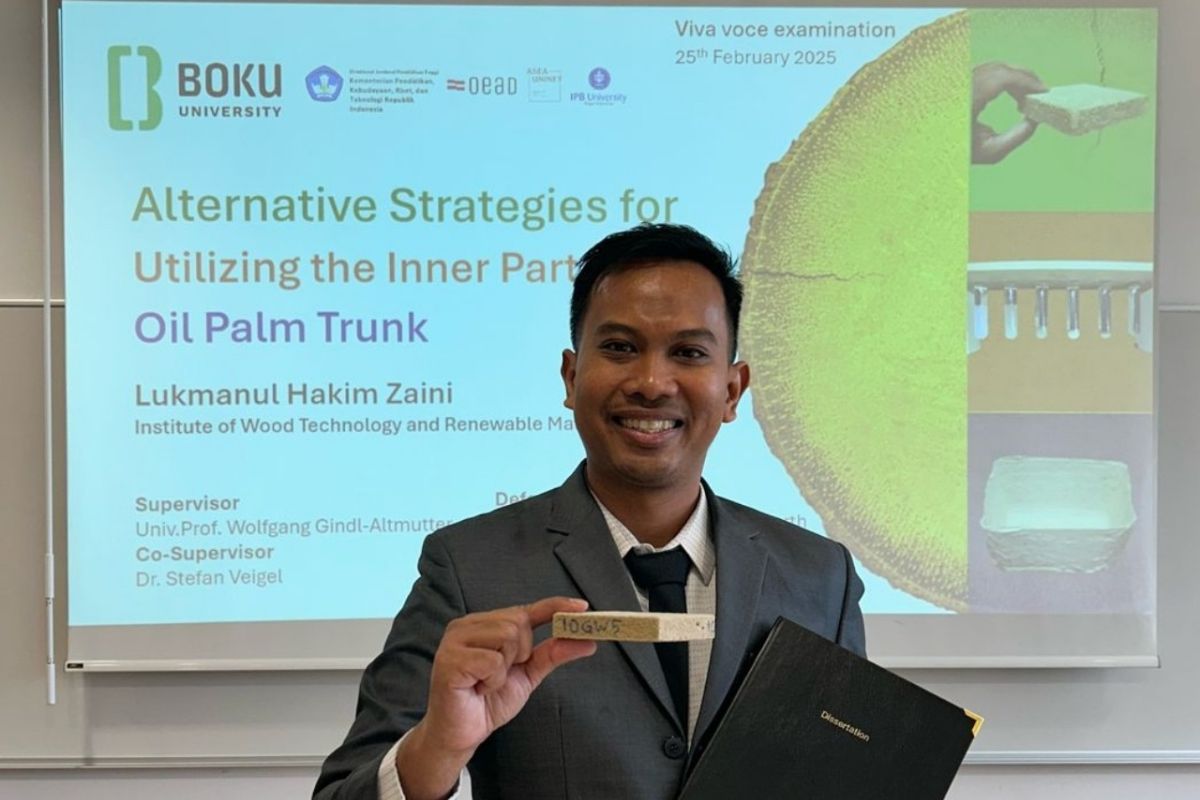 DHH Menyampaikan Ucapan Selamat Dr. Nat. Techn. Lukmanul Hakim Zaini Telah Resmi Menyelesaikan Studi Doktoral di BOKU University, Austria